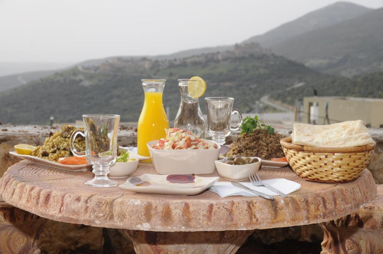 Sanabl Druze Hospitality Bed & Breakfast Ein Kinya Ngoại thất bức ảnh